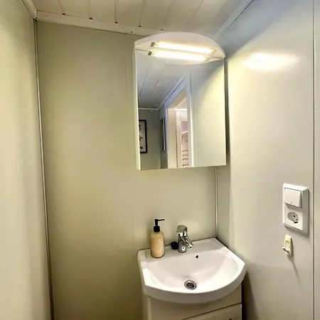 Chalé Traditional House At Unstad Bostad