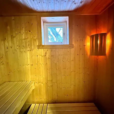 Traditional House At Unstad